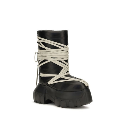 Black Calf Leather Bos Taurus Lace-Up Boots